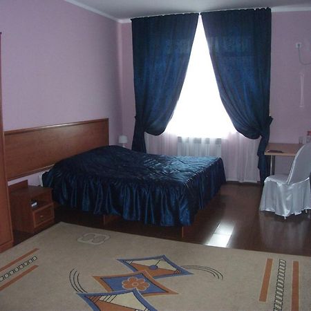 Hotel "Arai" Aqtöbe Exteriör bild